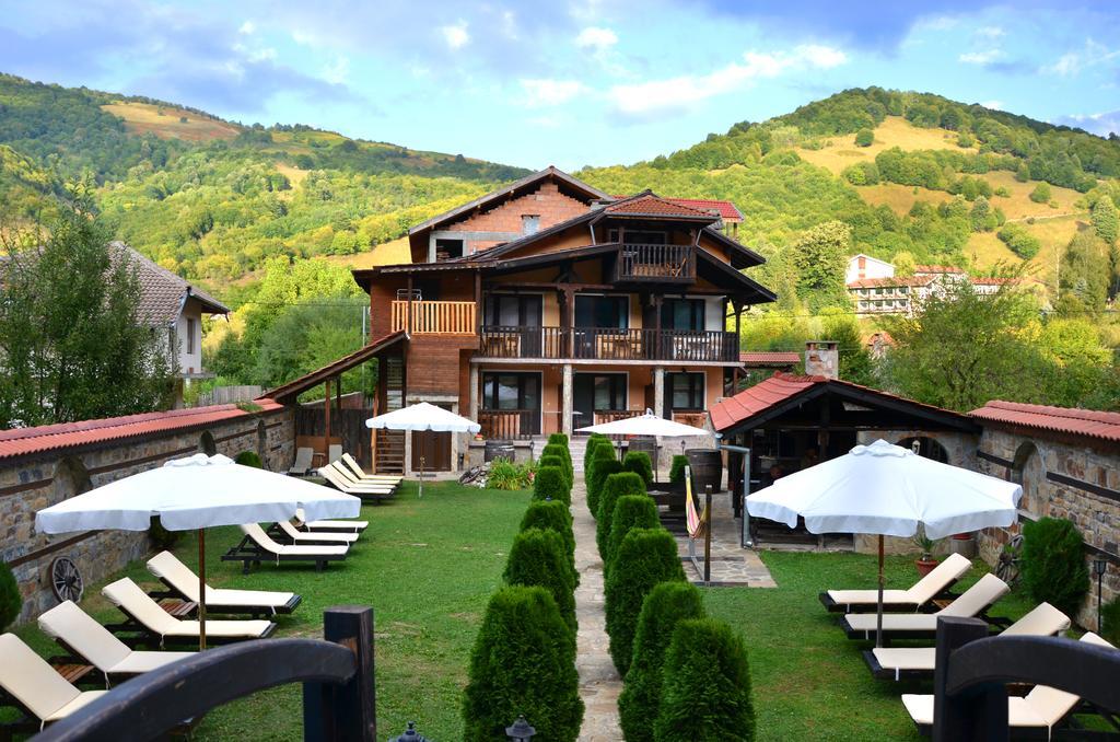Къщата - Къща За Гости Ribarica Exterior photo