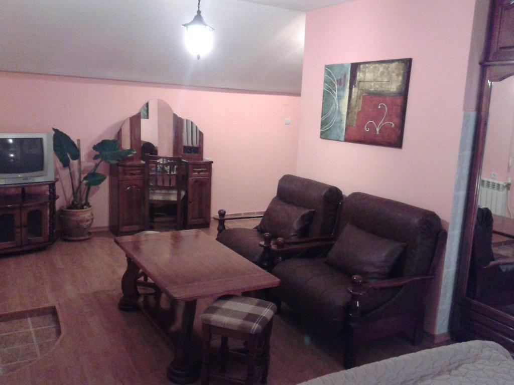 Къщата - Къща За Гости Ribarica Room photo